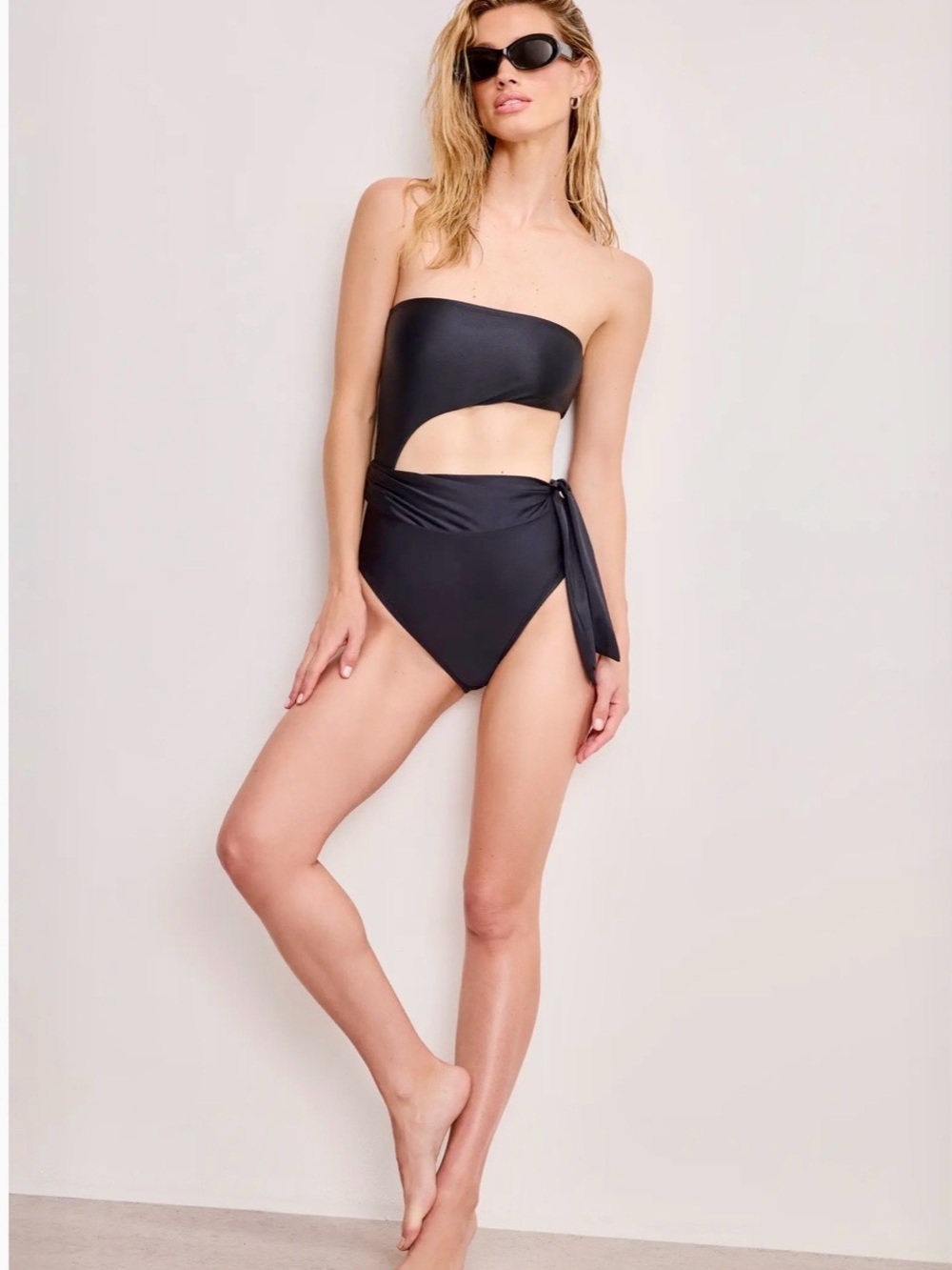 Good American Black Strapless Cutout One-Piece with Side Tie